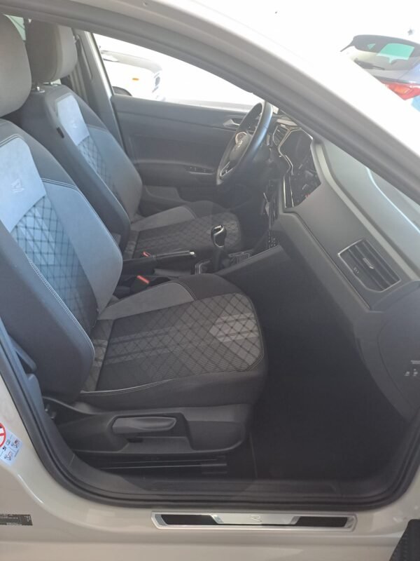 VOLKSWAGEN Polo R-line 1.0 TSI