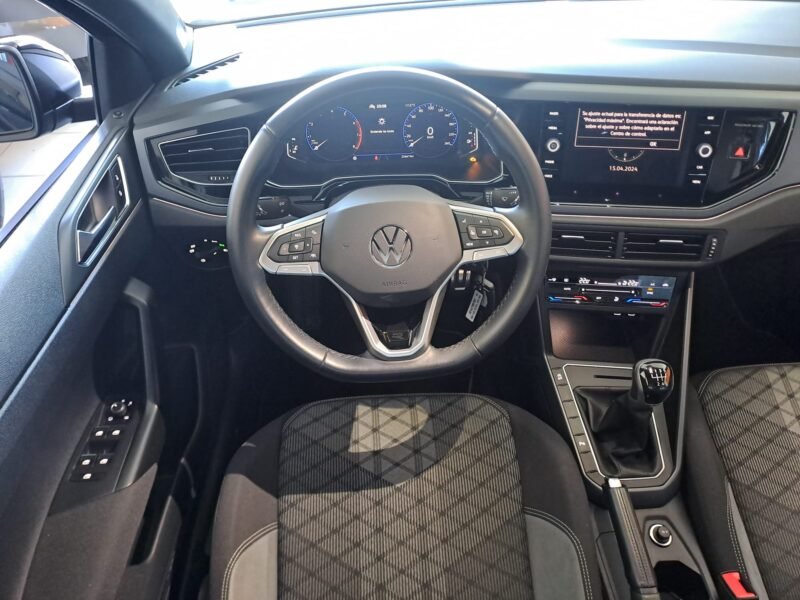 VOLKSWAGEN Polo R-line 1.0 TSI