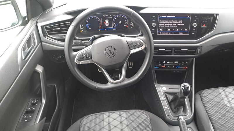 VOLKSWAGEN Taigo R_line 1.0 TSI