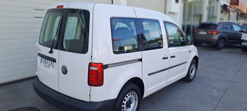 VOLKSWAGEN Caddy 2.0 TDI